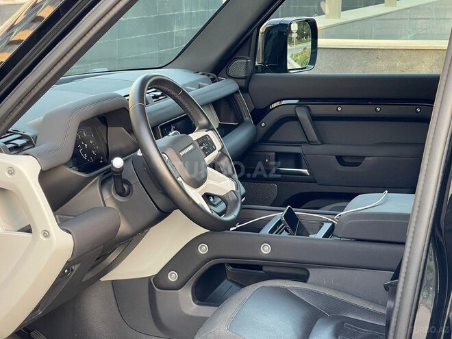 Land Rover Defender 2022, 89,400 km - 2.0 л - Bakı