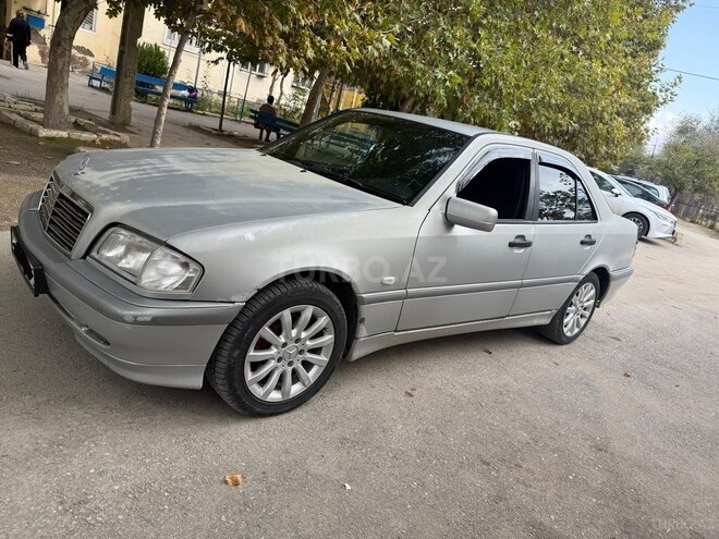 Mercedes C 200 2000, 303,560 km - 2.0 l - Sumqayıt