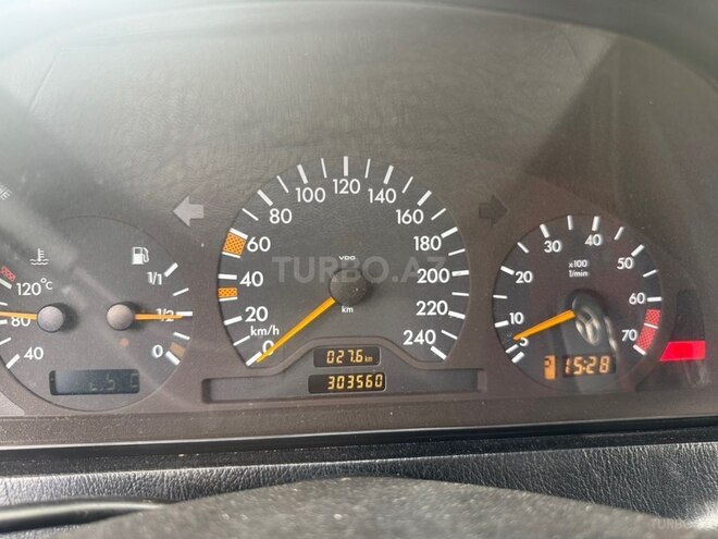 Mercedes C 200 2000, 303,560 km - 2.0 l - Sumqayıt