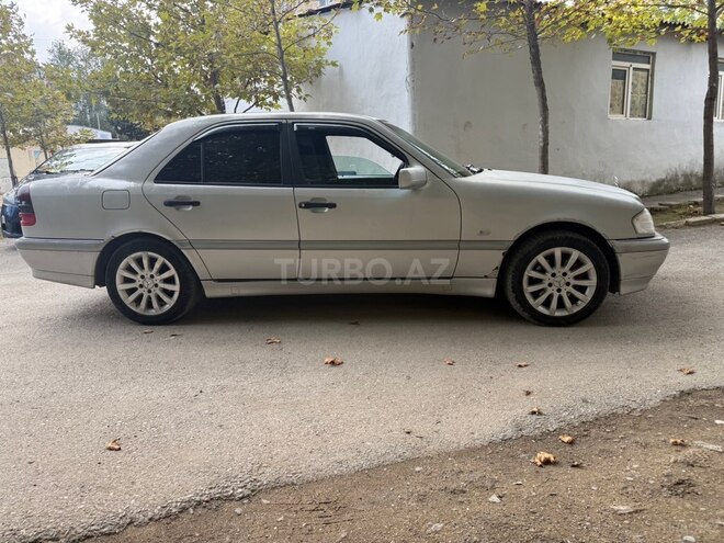Mercedes C 200 2000, 303,560 km - 2.0 l - Sumqayıt