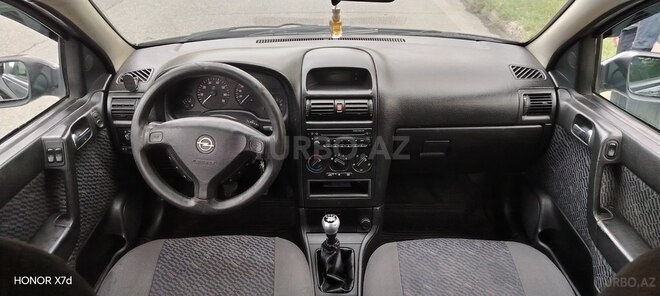 Opel Astra 2002, 200,000 km - 1.6 l - Bakı