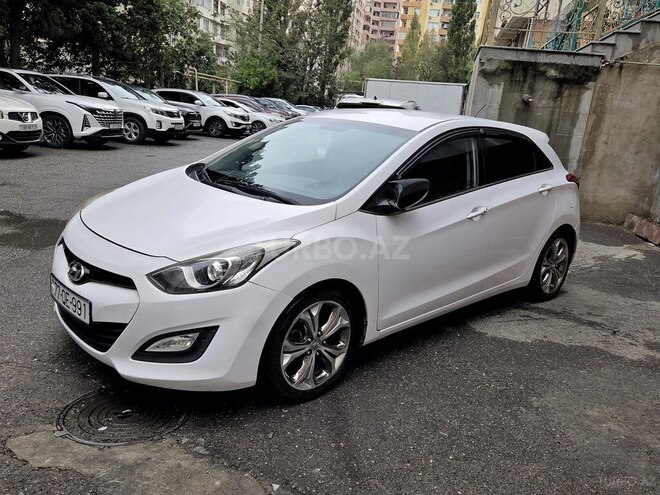 Hyundai i30 2013, 207,000 km - 1.6 l - Bakı