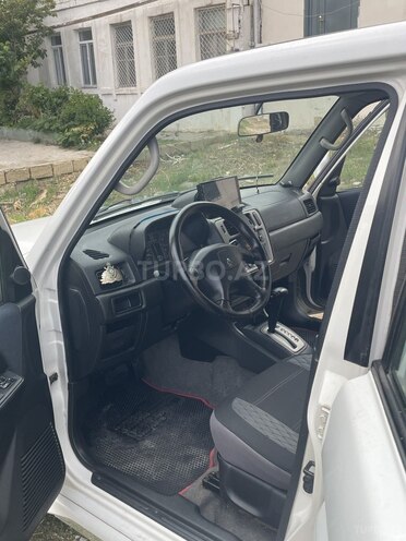 Mitsubishi Pajero io 2000, 186,000 km - 1.8 l - Bakı