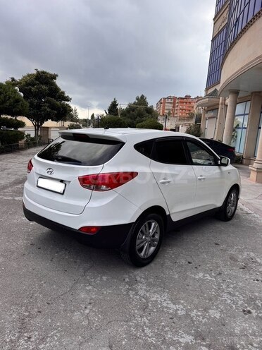 Hyundai ix35 2011, 236,000 km - 2.4 l - Bakı