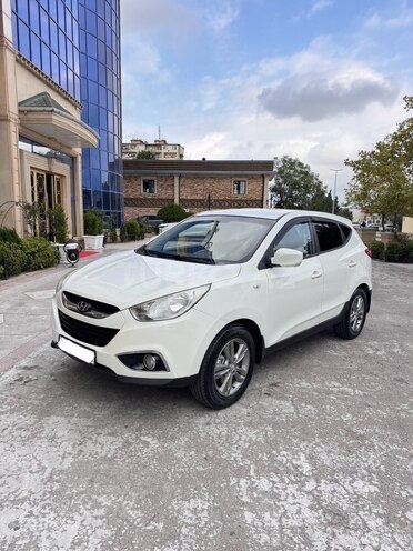 Hyundai ix35 2011, 236,000 km - 2.4 l - Bakı