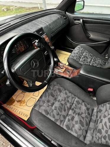 Mercedes C 180 1998, 315,000 km - 1.8 l - Astara