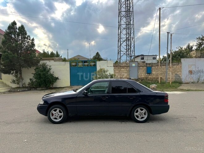 Mercedes C 180 1996, 270,000 km - 1.8 l - Bakı