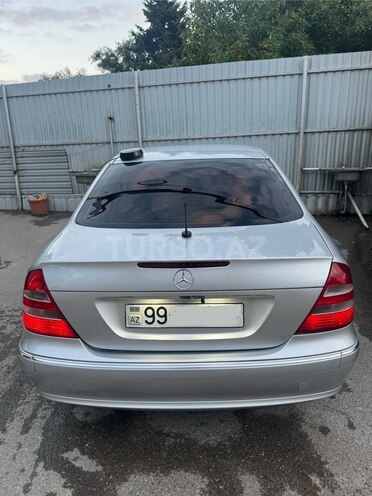 Mercedes E 240 2002, 420,540 km - 2.6 л - Bakı