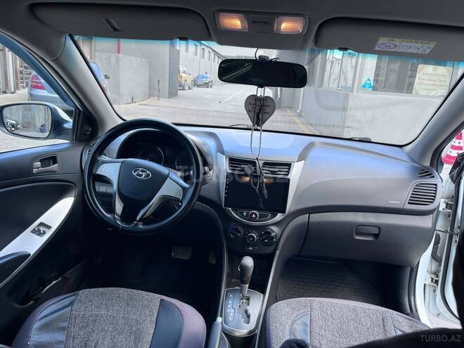 Hyundai Accent 2014, 182,666 km - 1.4 l - Bakı