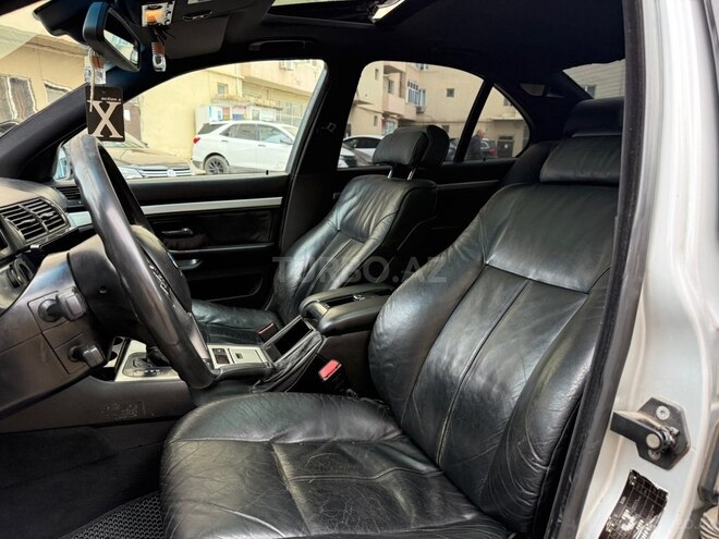 BMW 525 2000, 299,000 km - 2.5 l - Sumqayıt