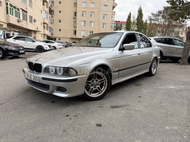 BMW 525 2000, 299,000 km - 2.5 l - Sumqayıt