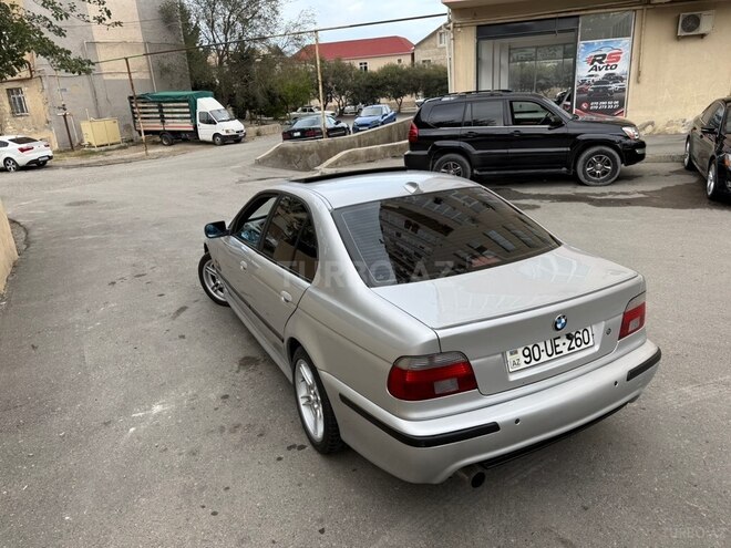 BMW 525 2000, 299,000 km - 2.5 l - Sumqayıt