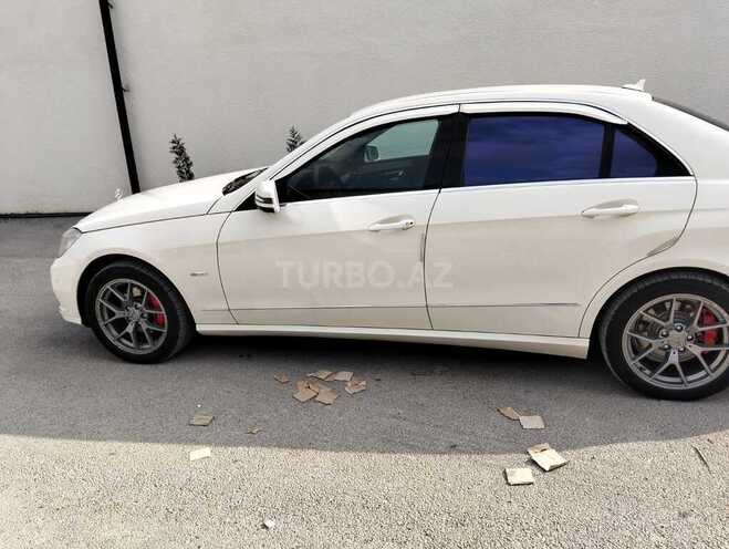 Mercedes E 250 2010, 265,000 km - 1.8 l - Bakı