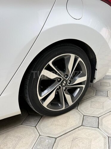 Hyundai Elantra 2014, 123,434 km - 1.8 l - Qazax