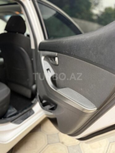 Hyundai Elantra 2014, 123,434 km - 1.8 l - Qazax