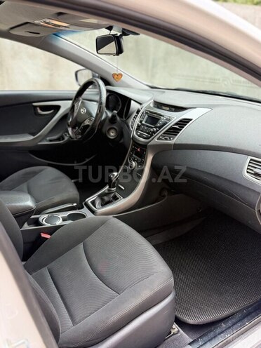 Hyundai Elantra 2014, 123,434 km - 1.8 l - Qazax