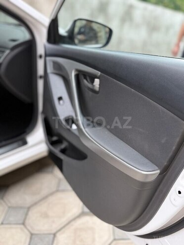 Hyundai Elantra 2014, 123,434 km - 1.8 l - Qazax