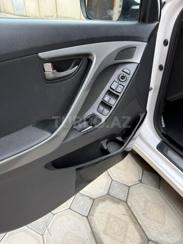 Hyundai Elantra 2014, 123,434 km - 1.8 l - Qazax