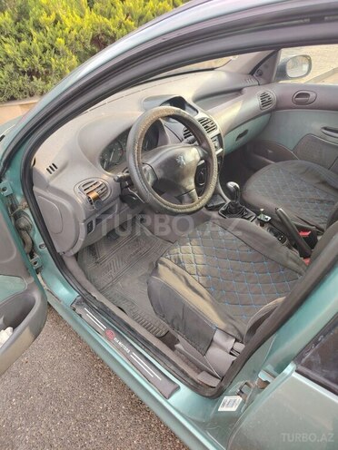 Peugeot 206 2002, 358,133 km - 1.4 l - Bakı