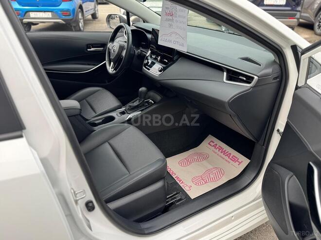 Toyota Corolla 2025, 8,900 km - 1.8 l - Bakı