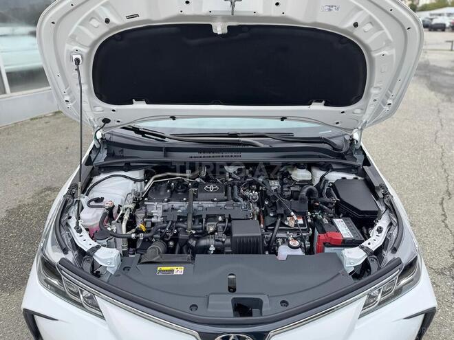 Toyota Corolla 2025, 8,900 km - 1.8 l - Bakı