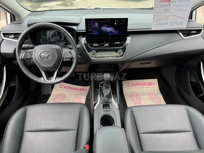 Toyota Corolla 2025, 8,900 km - 1.8 l - Bakı