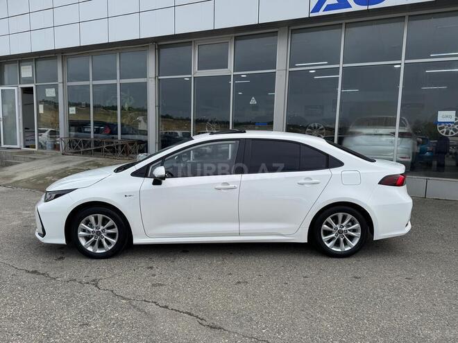 Toyota Corolla 2025, 8,900 km - 1.8 l - Bakı