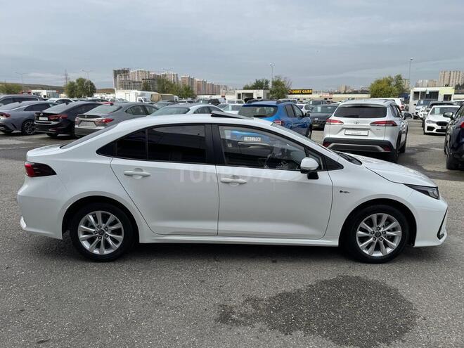 Toyota Corolla 2025, 8,900 km - 1.8 l - Bakı