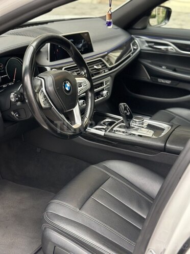 BMW 740 2017, 170,000 km - 3.0 l - Bakı