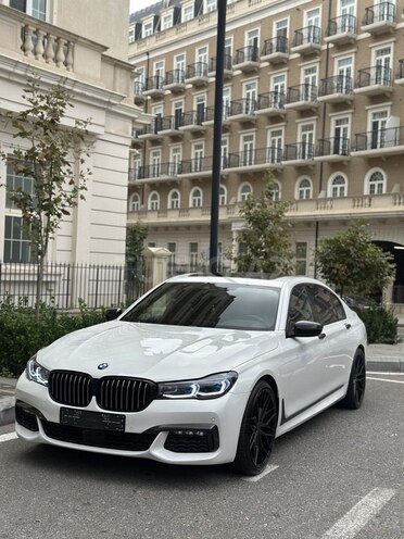 BMW 740 2017, 170,000 km - 3.0 l - Bakı