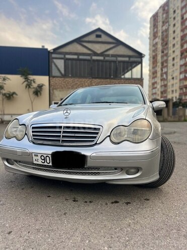Mercedes C 220 2001, 543,000 km - 2.1 l - Bakı