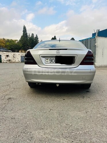 Mercedes C 220 2001, 543,000 km - 2.1 l - Bakı