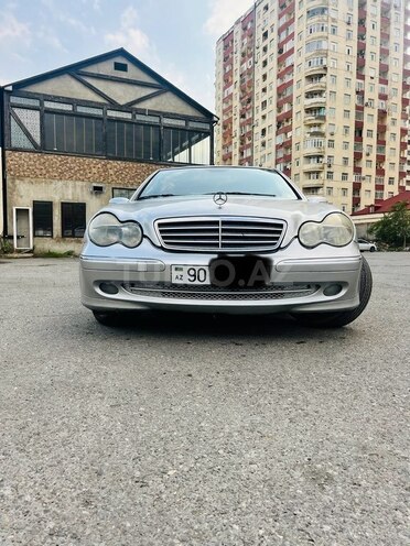 Mercedes C 220 2001, 543,000 km - 2.1 l - Bakı