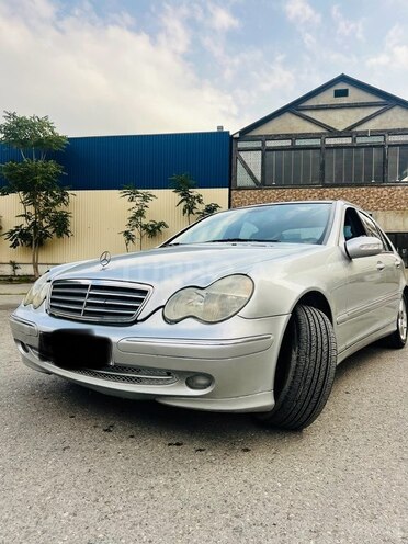 Mercedes C 220 2001, 543,000 km - 2.1 l - Bakı