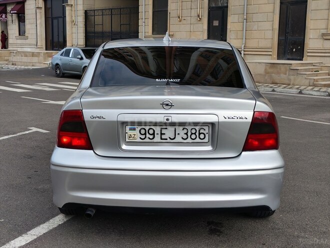 Opel Vectra 2001, 430,000 km - 1.8 л - Xırdalan