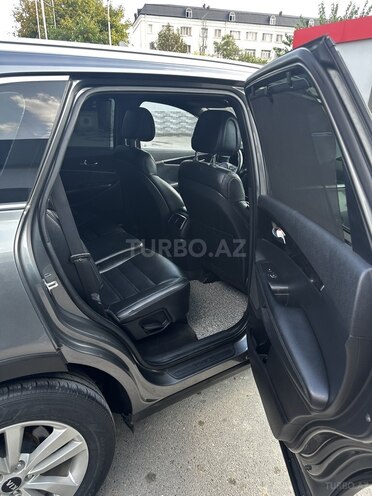 Kia Sorento 2014, 267,000 km - 2.0 л - Şirvan