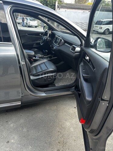 Kia Sorento 2014, 267,000 km - 2.0 л - Şirvan
