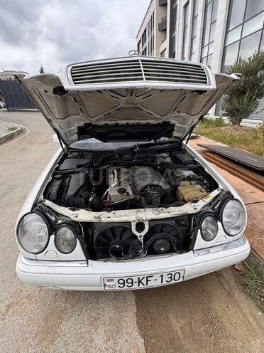 Mercedes E 300 1998, 650,000 km - 3.0 l - Bakı