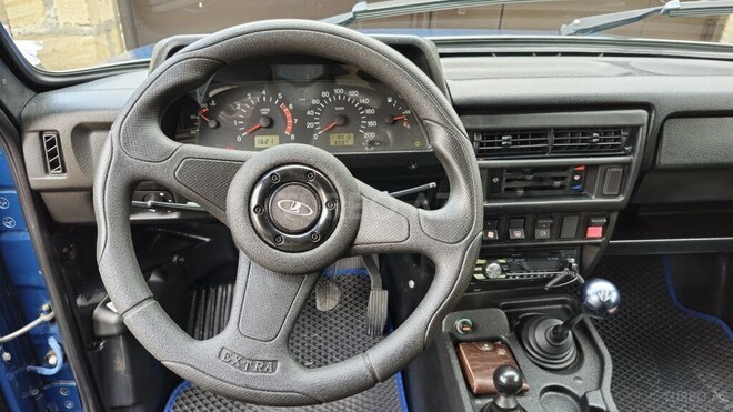 LADA (VAZ) Niva 2015, 118,000 km - 1.7 l - Qusar
