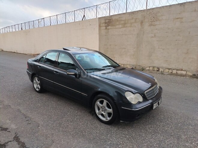 Mercedes C 240 2000, 250,000 km - 2.6 l - Bakı