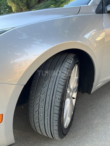 Chevrolet Cruze 2015, 260,000 km - 1.4 l - Gəncə