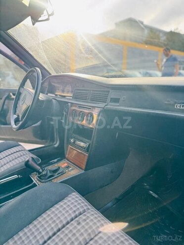 Mercedes 190 1993, 299,852 km - 1.8 л - Bakı