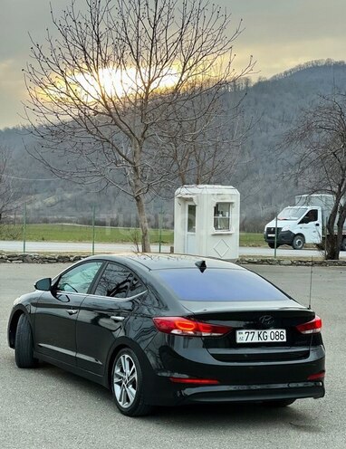 Hyundai Elantra 2016, 268,000 km - 2.0 l - Qəbələ