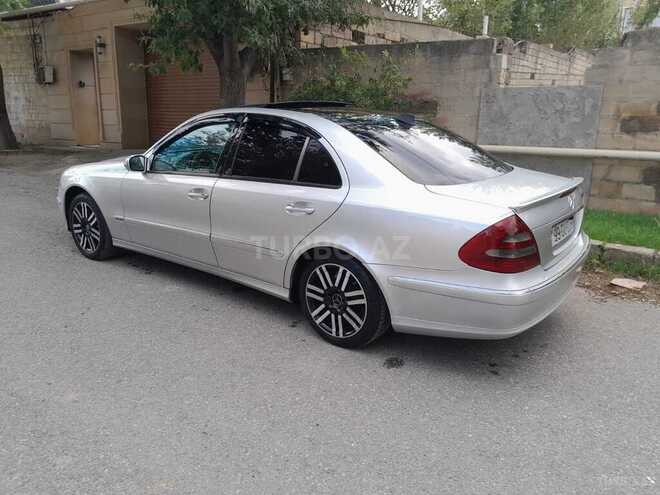 Mercedes E 270 2002, 211,000 km - 2.7 l - Bakı