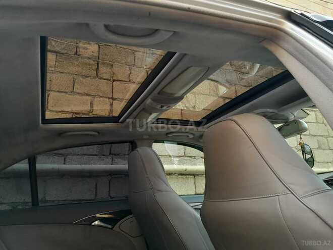 Mercedes E 270 2002, 211,000 km - 2.7 l - Bakı