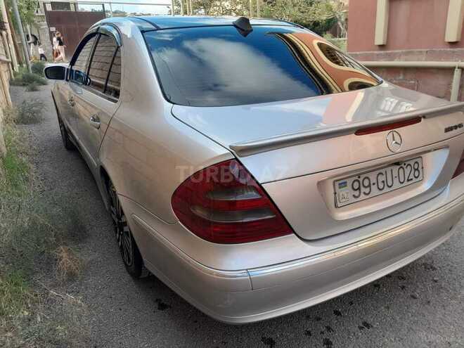 Mercedes E 270 2002, 211,000 km - 2.7 l - Bakı