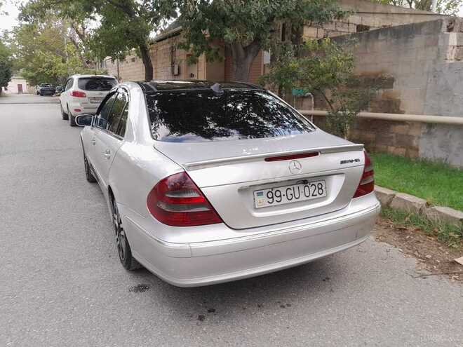 Mercedes E 270 2002, 211,000 km - 2.7 l - Bakı