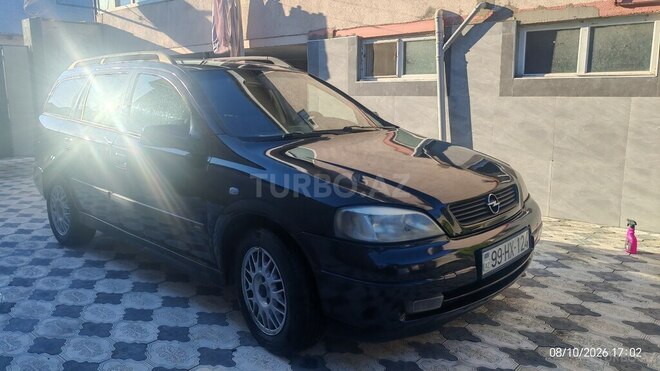 Opel Astra 2000, 220,000 km - 1.6 l - Qax