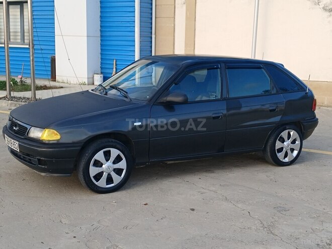 Opel Astra 1997, 296,000 km - 1.6 л - Bakı