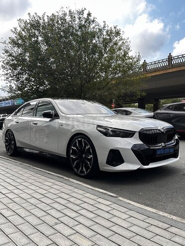 BMW 530e 2023, 55,000 km - 2.0 l - Bakı